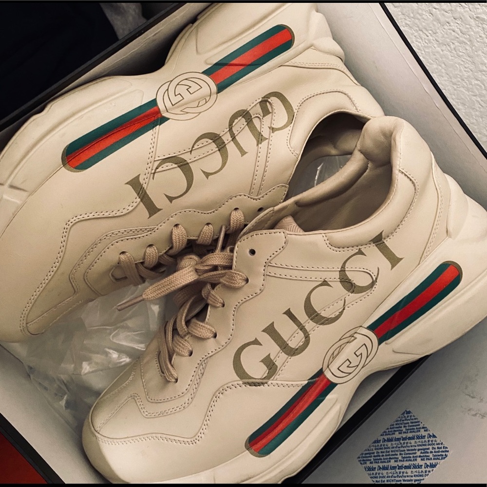 Gucci Sneakers